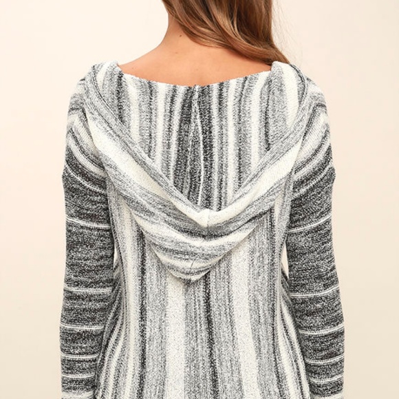 Billabong Island Baja Black and Cream Hoodie - Picture 4 of 5